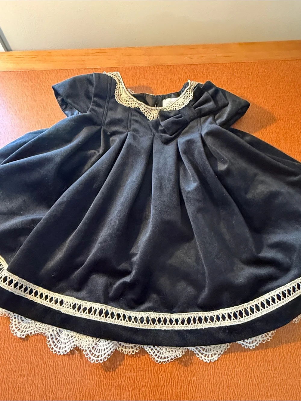 Heirloom Polly Flinders Girls' Velvet Black Lace-Trim Bow Formal Dress